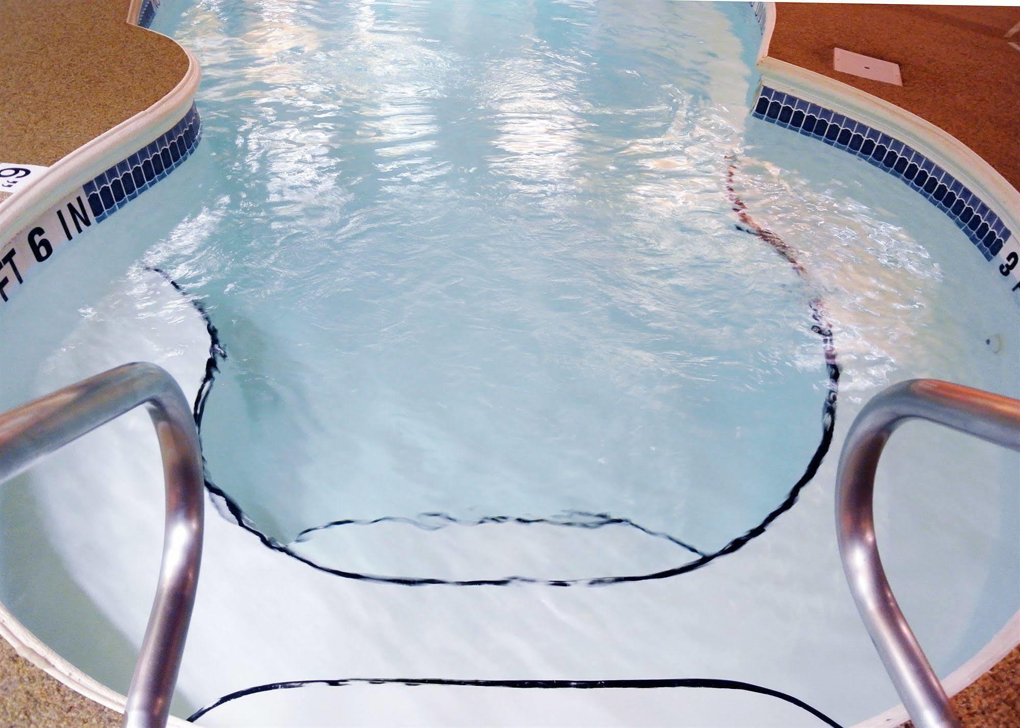 Sybaris Pool Suites - Indianapolis Esterno foto