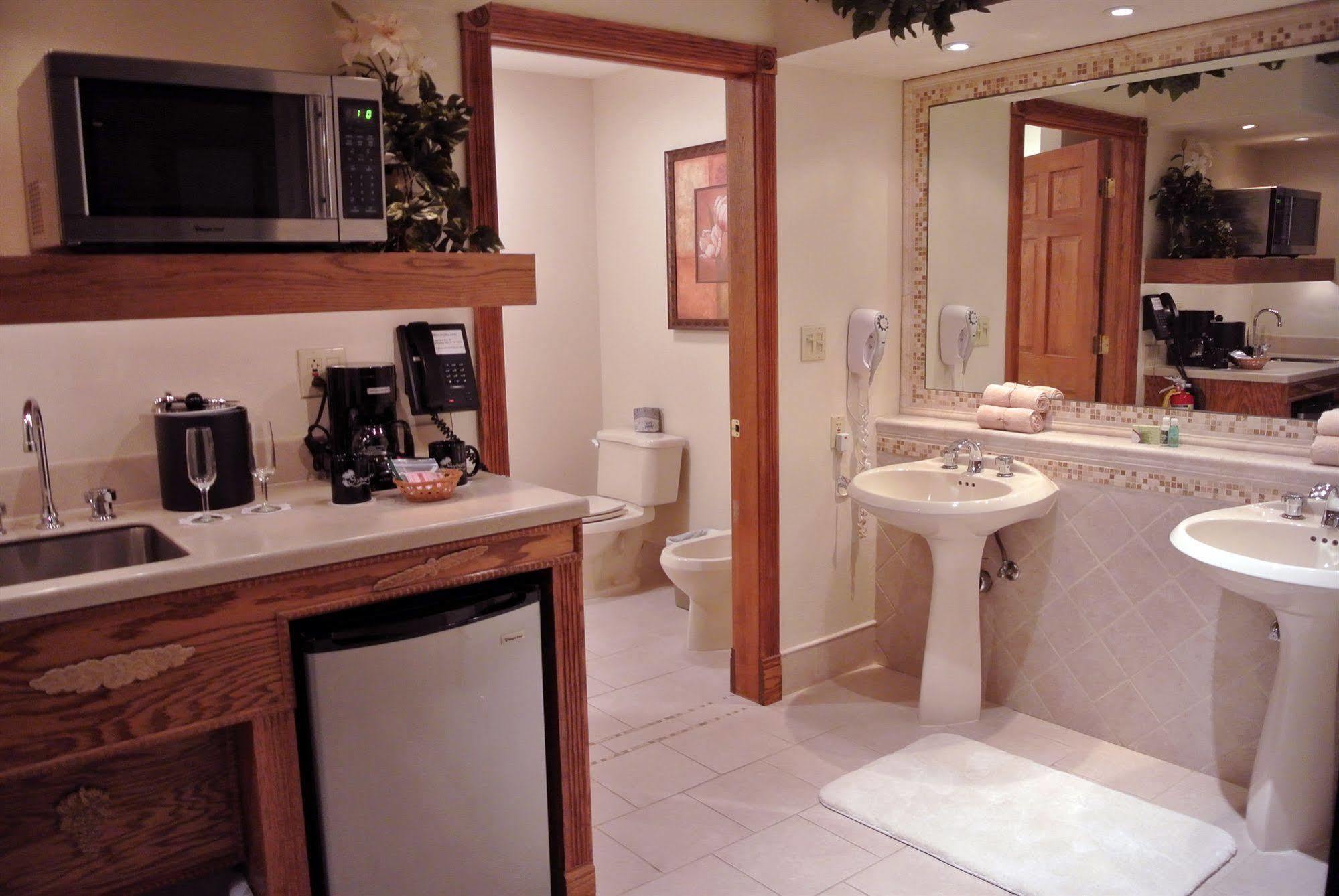 Sybaris Pool Suites - Indianapolis Esterno foto